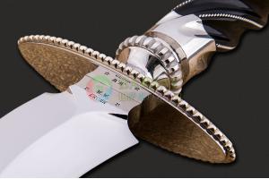 有着艺术刀之父美誉之称的美国巨匠比尔·克隆克精细研磨镜面蛇型刃阿里巴巴蛇剑